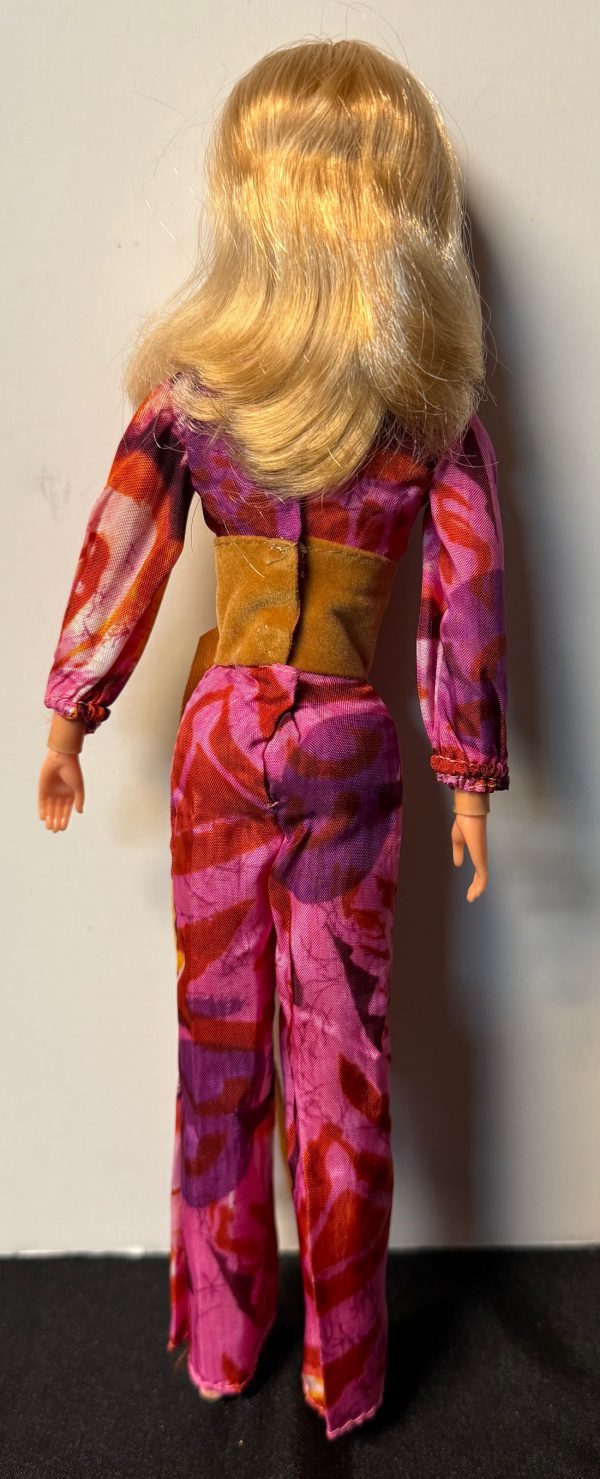 #1155 Vintage Live Action Barbie in Original Outfit MINT - Image 4