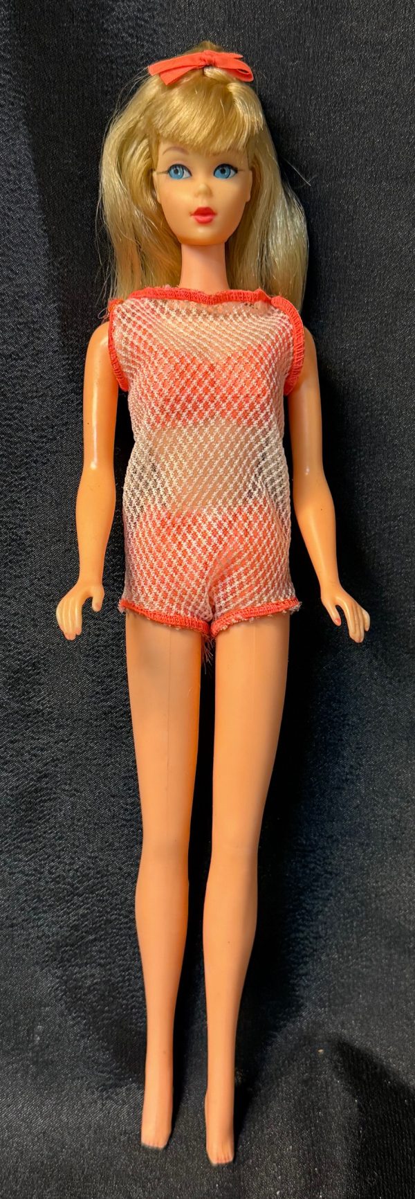 #1160 Vintage Twist 'n Turn (TNT) Barbie Blonde No Box