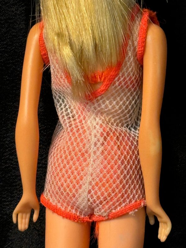#1160 Vintage Twist 'n Turn (TNT) Barbie Blonde No Box - Image 4