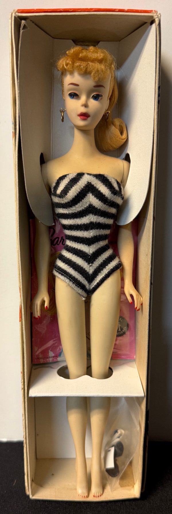#850 Vintage #3 Blonde Ponytail Barbie MINT IN BOX