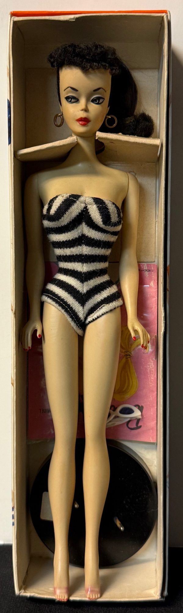 #850 Vintage #1 Ponytail Barbie Brunette Mint in Box
