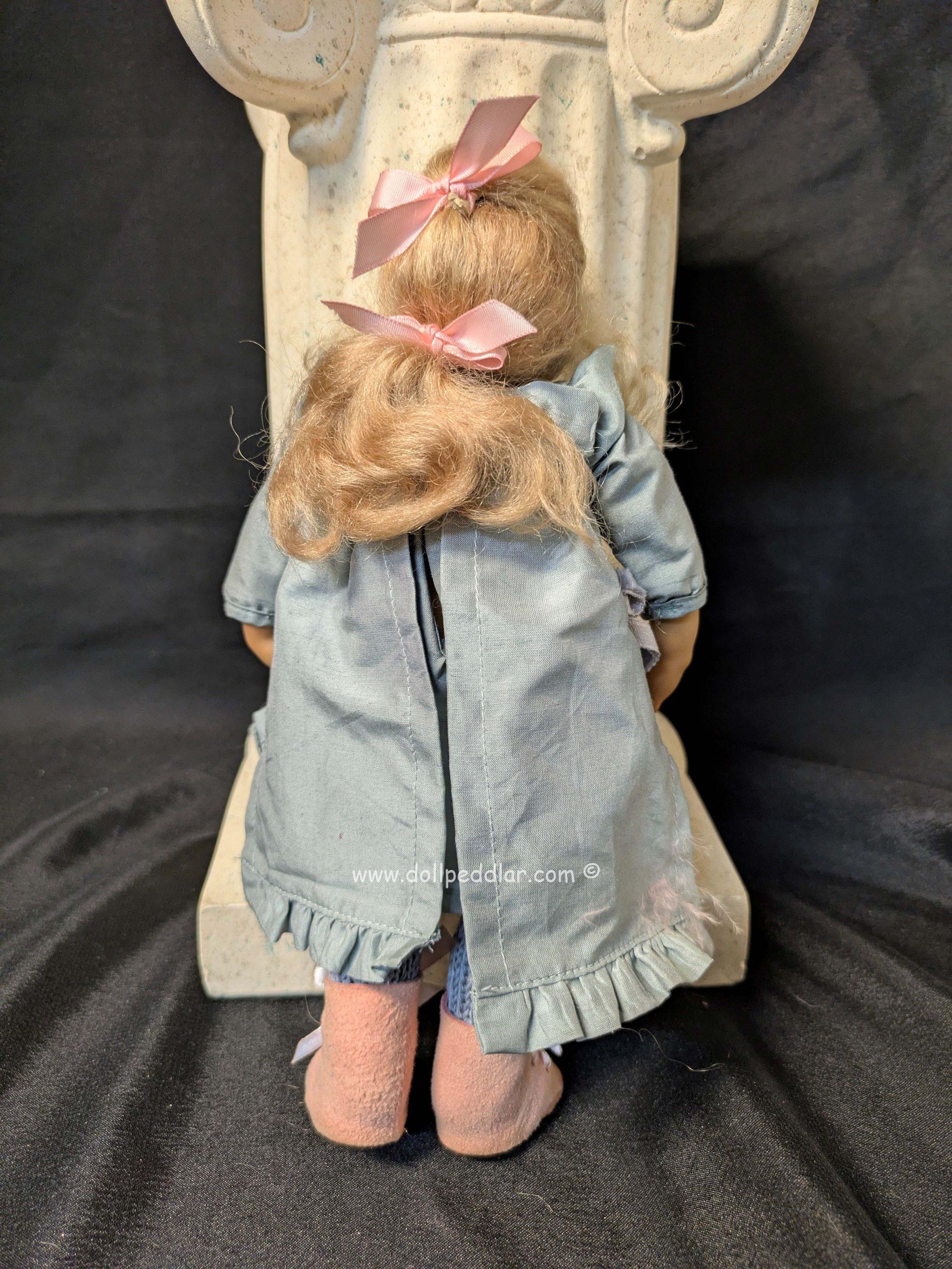 Annette Himstedt 2000 Club Doll Mini Skille 10" - Image 5