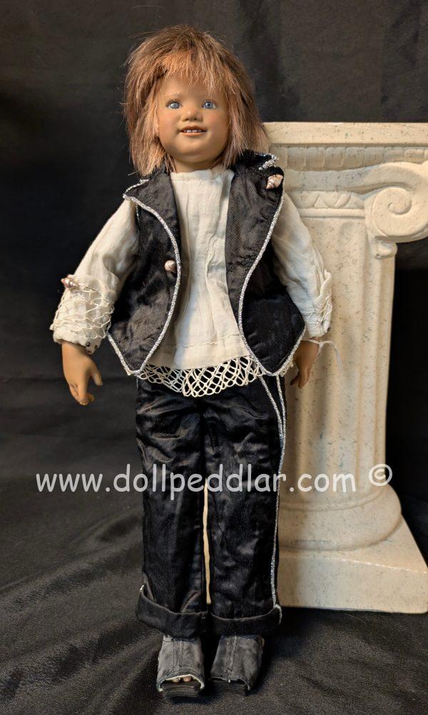 Annette Himstedt 2006 Club Doll Mini Prince Namor Klein 13.5"