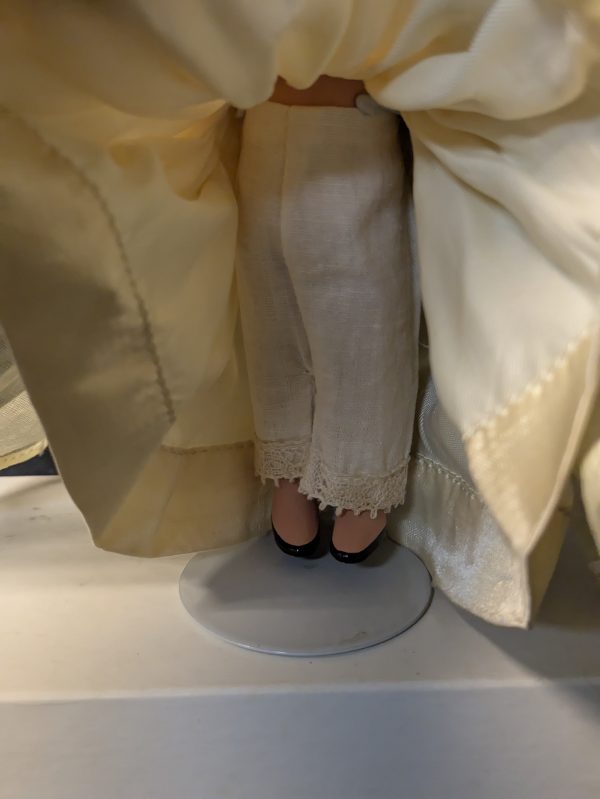 Bridal Series a Vintage Nancy Anne Storybook Dolls - Image 9