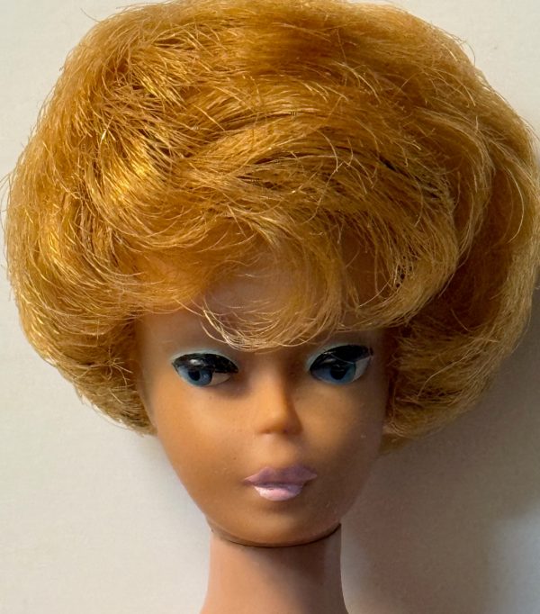 #850 Vintage Bubble Cut Barbie White Ginger - Image 2