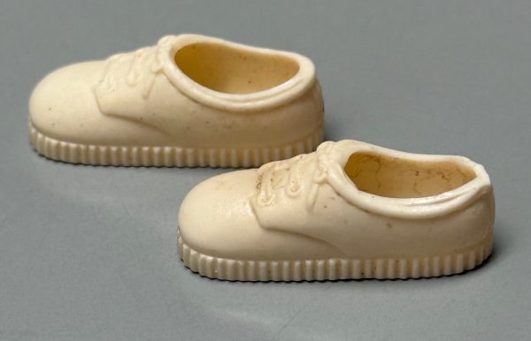 White Squishy Tennis "Japan" Shoes (Fits Barbie/Integrity/JHD)