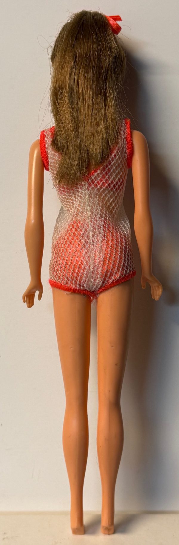 #1160 Vintage Twist 'n Turn (TNT) Barbie Medium Brown Hair in Original Swimsuit - Image 4