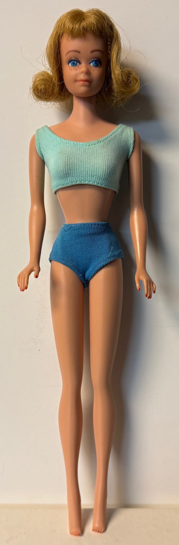 #860 Vintage Midge Doll Blonde in Original Swimsuit