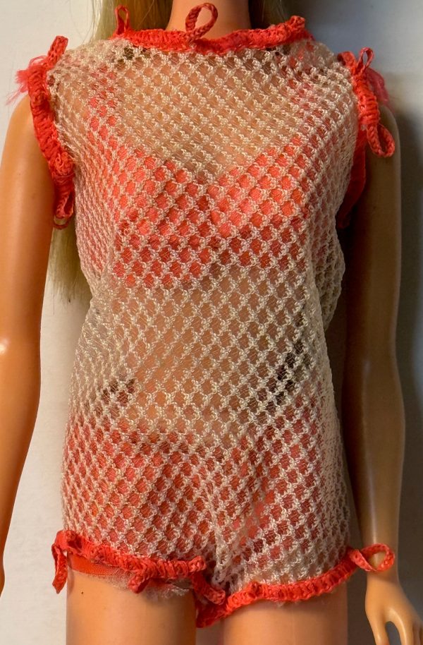 #1160 Vintage Twist 'n Turn (TNT) Barbie Blonde in Original Swimsuit - Image 3