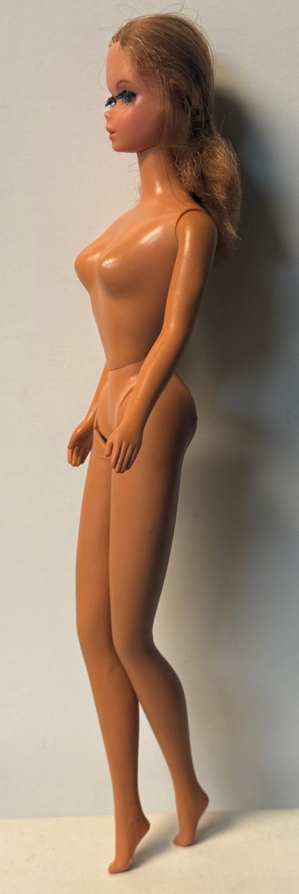 #1160 Vintage Twist 'n Turn Barbie Redhead Nude - Image 5