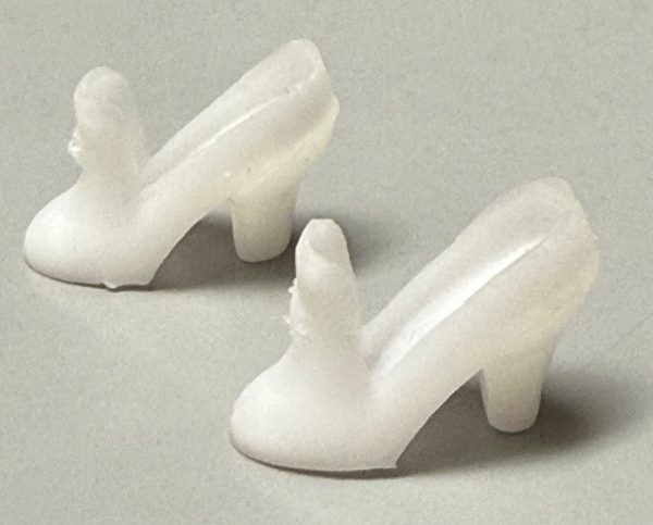 Vintage Barbie Size Pilgrim Style Shoes (White) "Hong Kong"