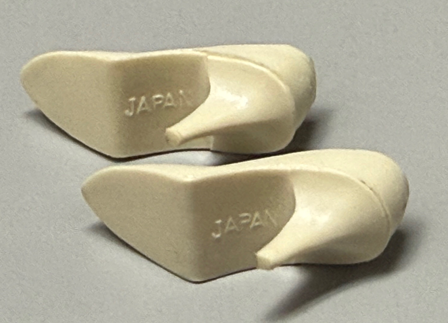 Vintage Barbie Closed Toe "Japan" Heels (Ecru) - Image 3