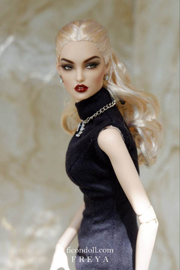 Ficon Freya 16" ball jointed fashion doll Marion sculpt  regular skin  LE30 PRE-ORDER - Image 3