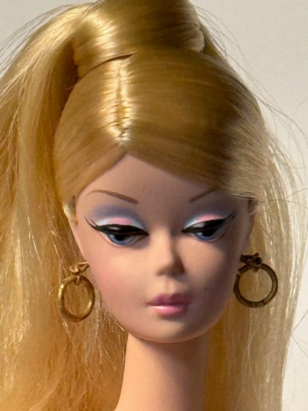 26930 BFMC Lingerie #1 Barbie MINT/COMPLETE NO BOX - Image 2