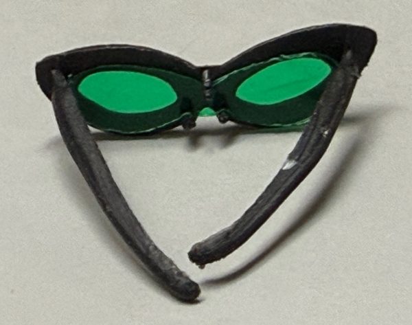 Black Cat Eye Sunglasses (Fits Barbie and other 1/6 Dolls) - Image 3