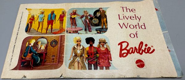 Vintage Barbie 1971 The Lively World of Barbie Fashion Booklet