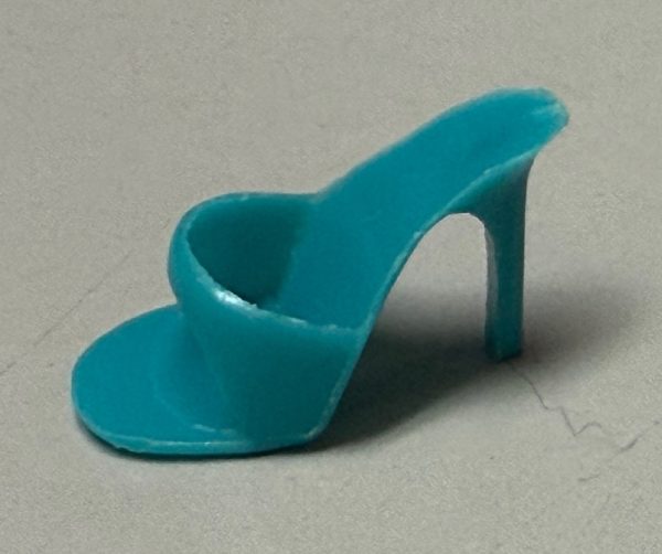 Vintage Barbie Open Toe Japan Heel (Turquoise/American Girl) RIGHT SHOE ONLY