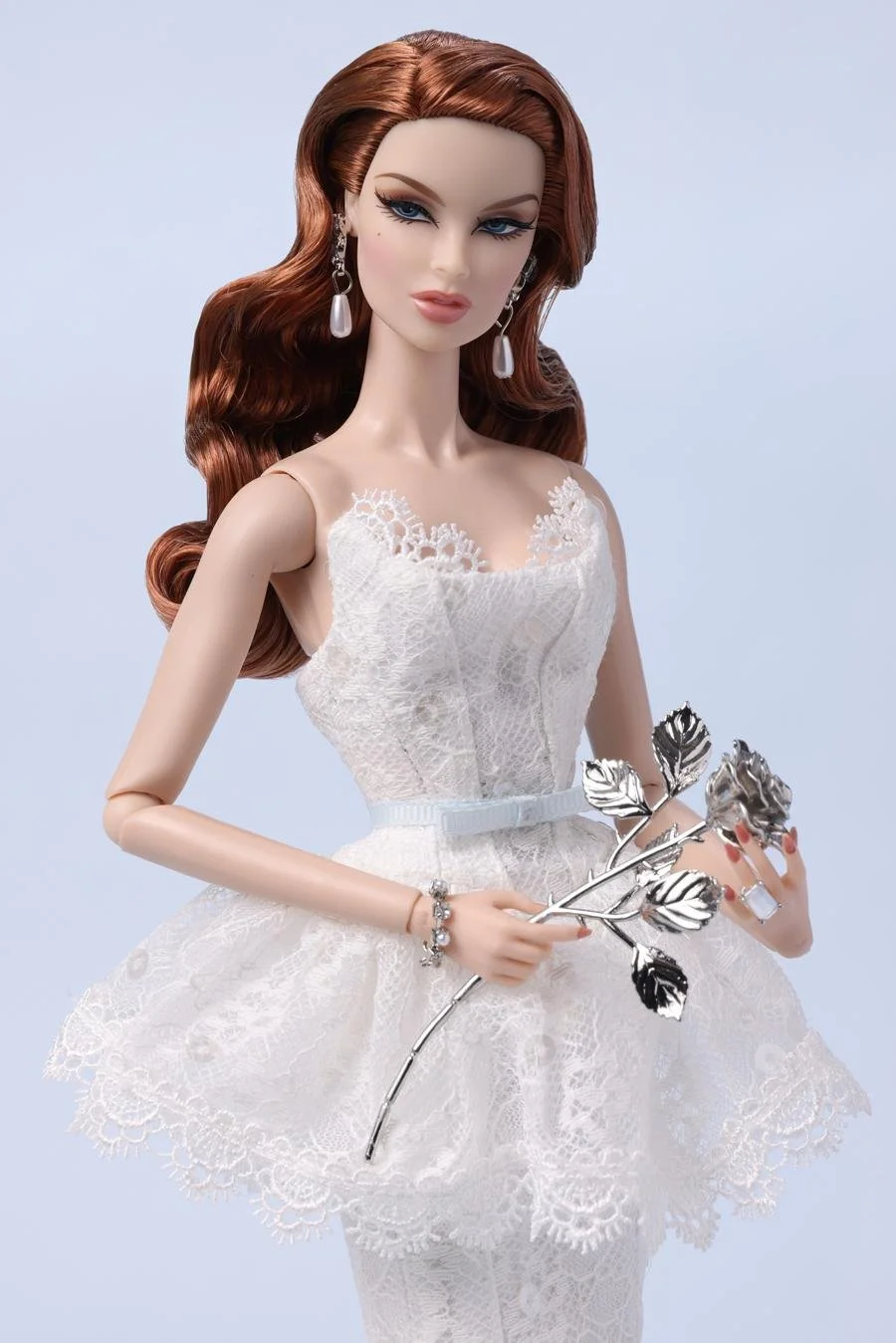 2024 WClub Fashion Royalty Poeme d'Amour Vanessa Perrin Gift Set - Image 12