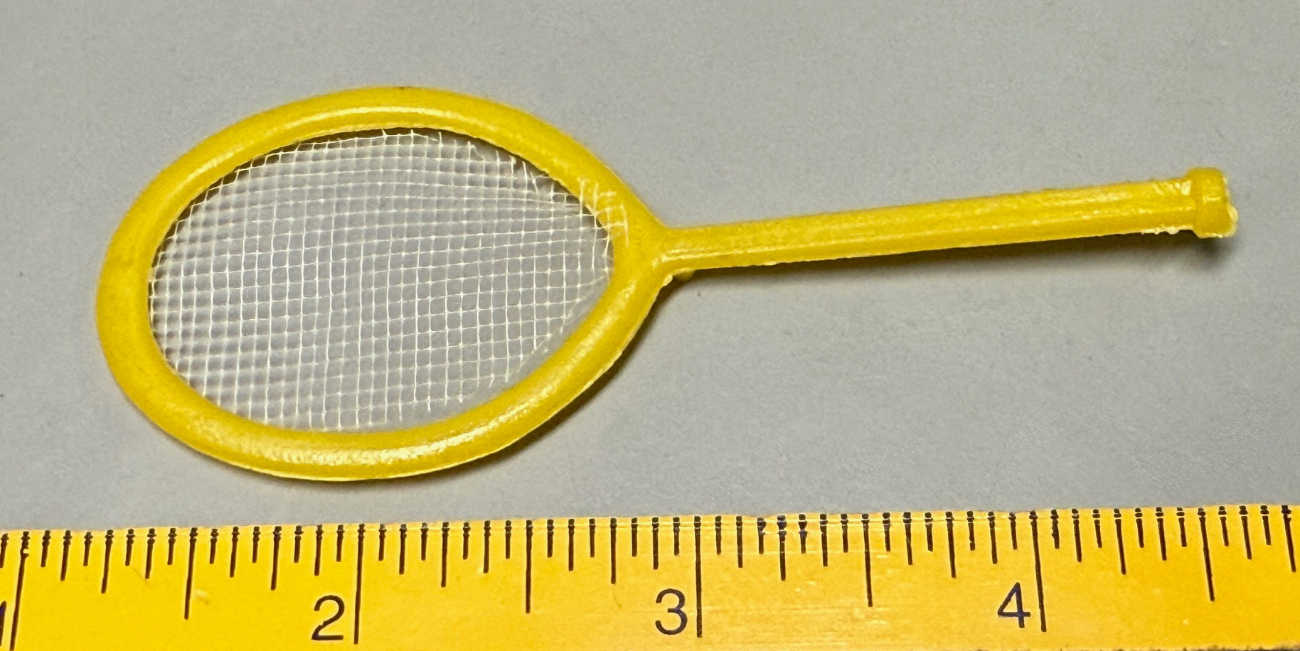 Vintage Plastic Yellow Tennis Racket (Barbie/Ken Size) - Image 2