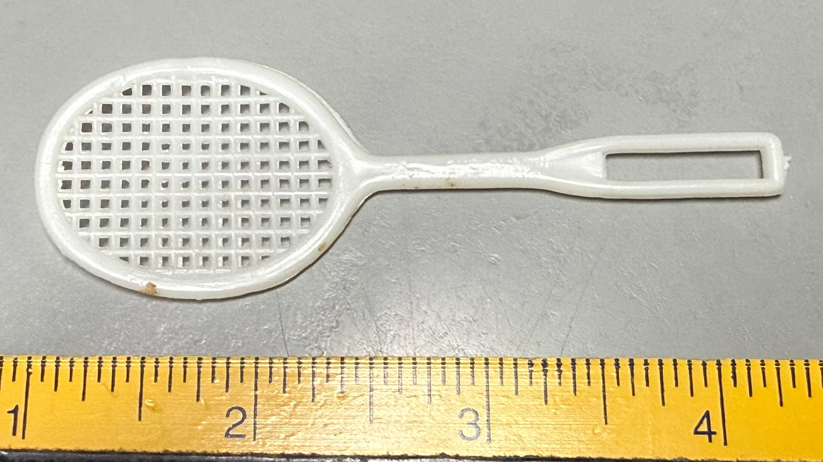 Vintage White Plastic Tennis Racket (Barbie/Ken Size) - Image 2