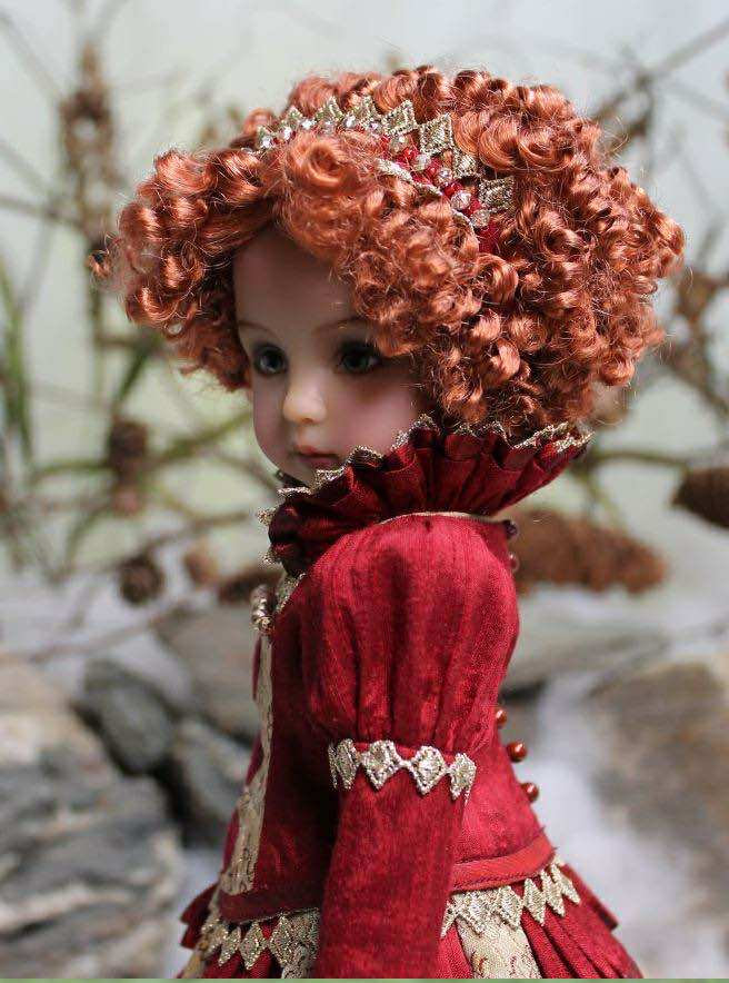 2025 MDCC Little Darling Dianna Effner #1 Sculpt QUEEN OF HEARTS. NRFB in SHIPPER - Image 3