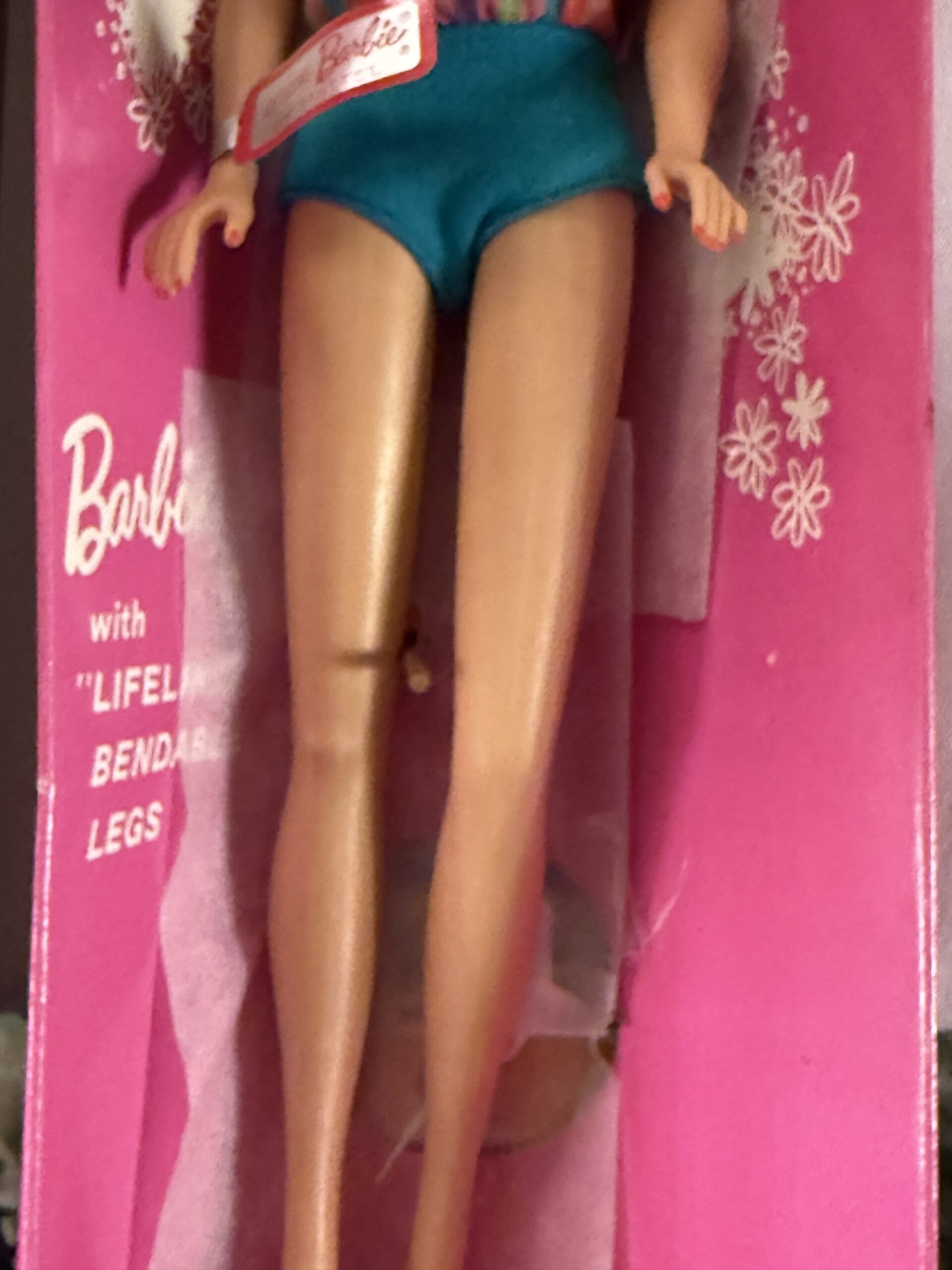 #1070 Vintage American Girl Ash Blonde Side Part w/Bendable Legs NRFB only removed from box for pictures - Image 11