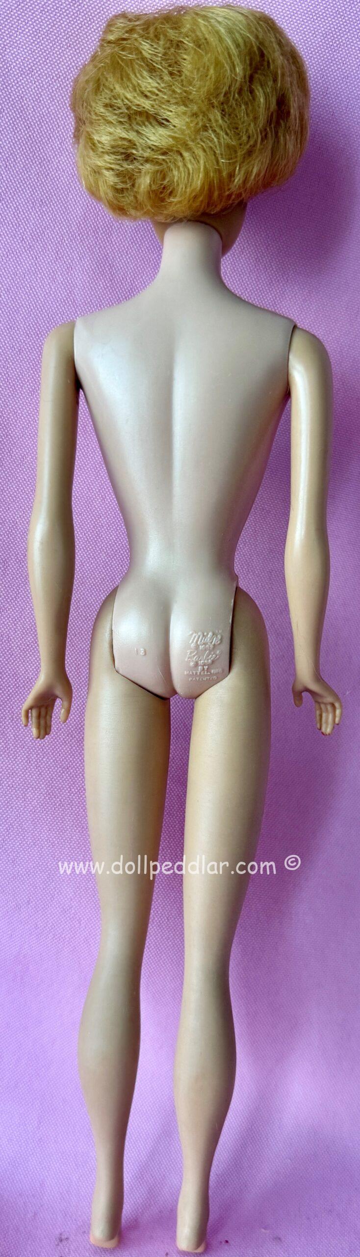 Vintage Golden Bubble Cut Barbie NUDE MINT/NEAR MINT - Image 6