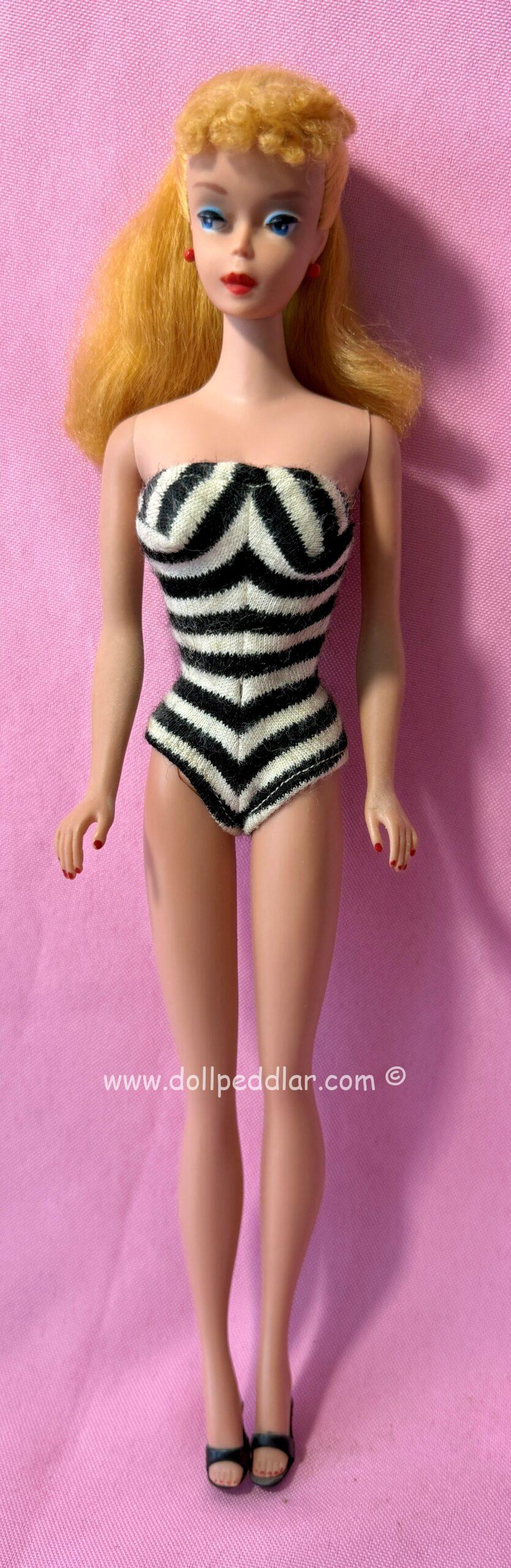 Vintage Number 4 Blonde Ponytail Barbie MINT/NEAR MINT - Image 2