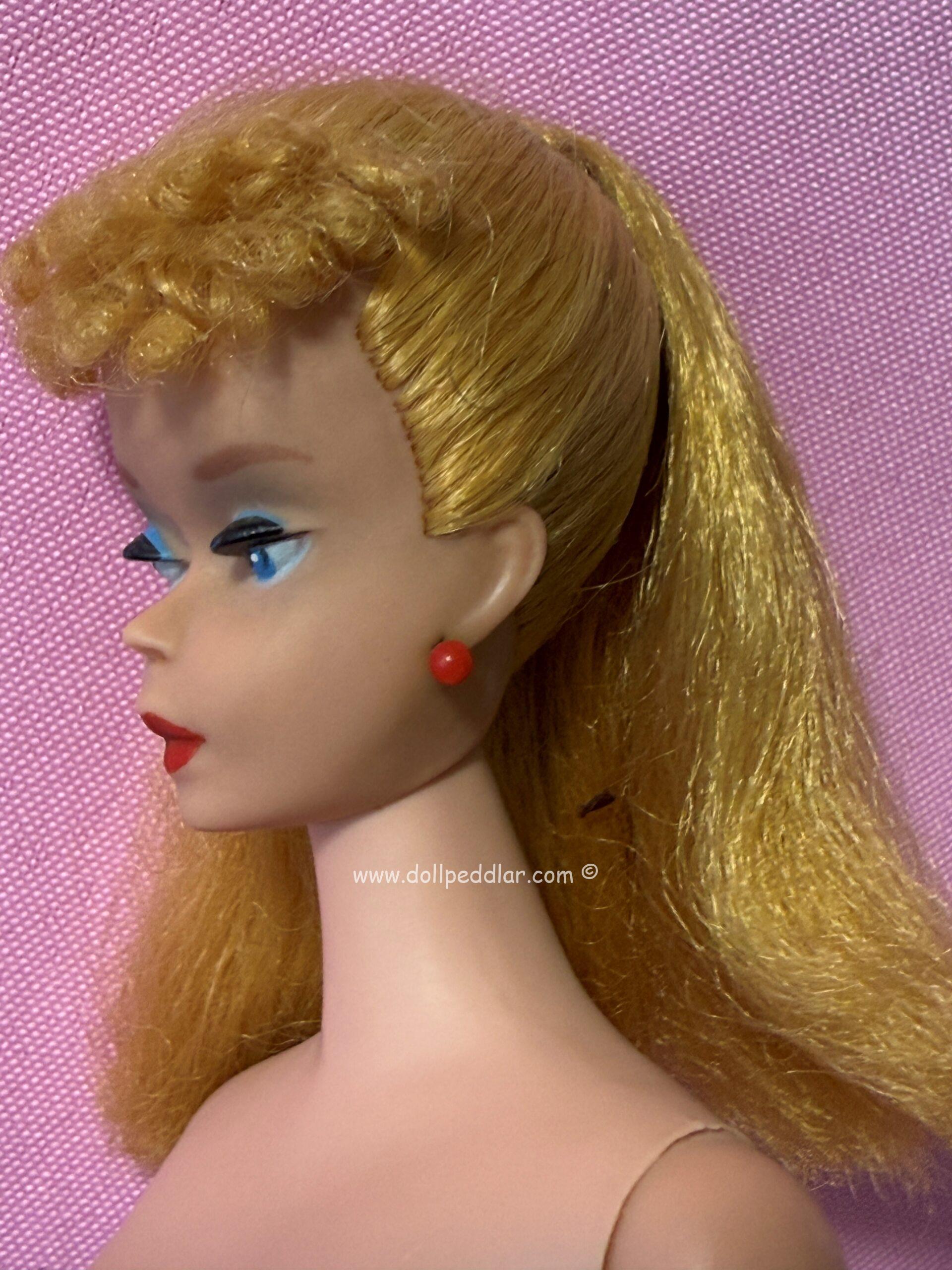 Vintage Number 4 Blonde Ponytail Barbie MINT/NEAR MINT - Image 5