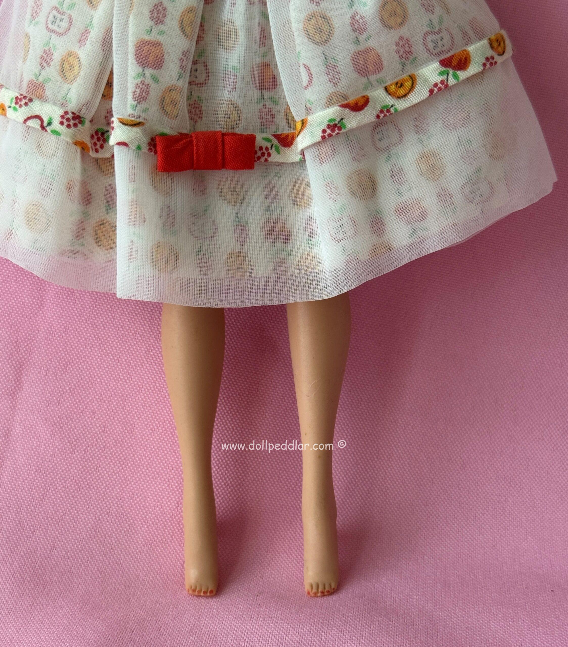 Vintage Brunette Ponytail Number 6 Barbie Dressed MINT/NEAR MINT - Image 7
