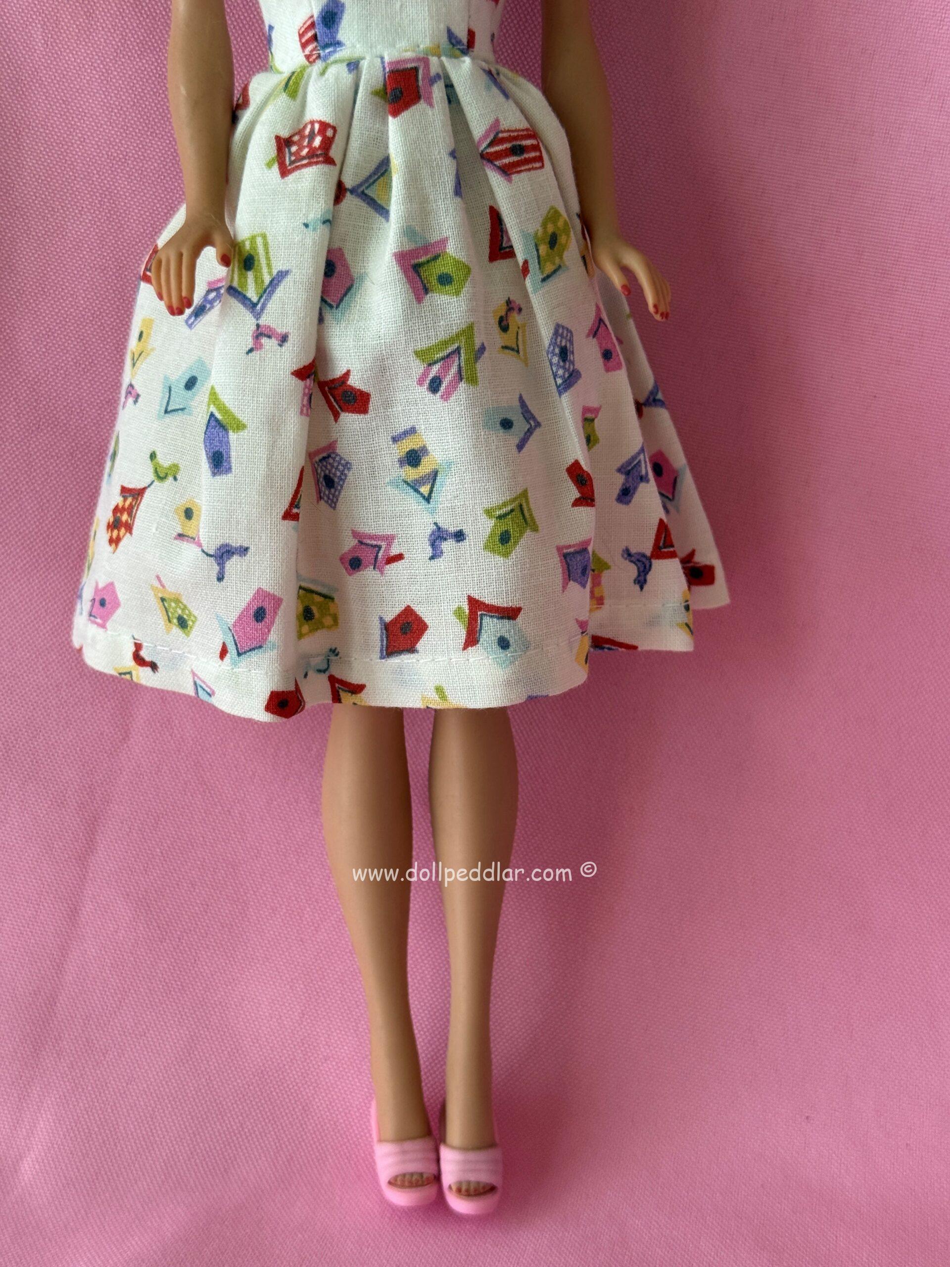 Vintage Brunette Bubble Cut Barbie in Replica Dress MINT/NEAR MINT - Image 7