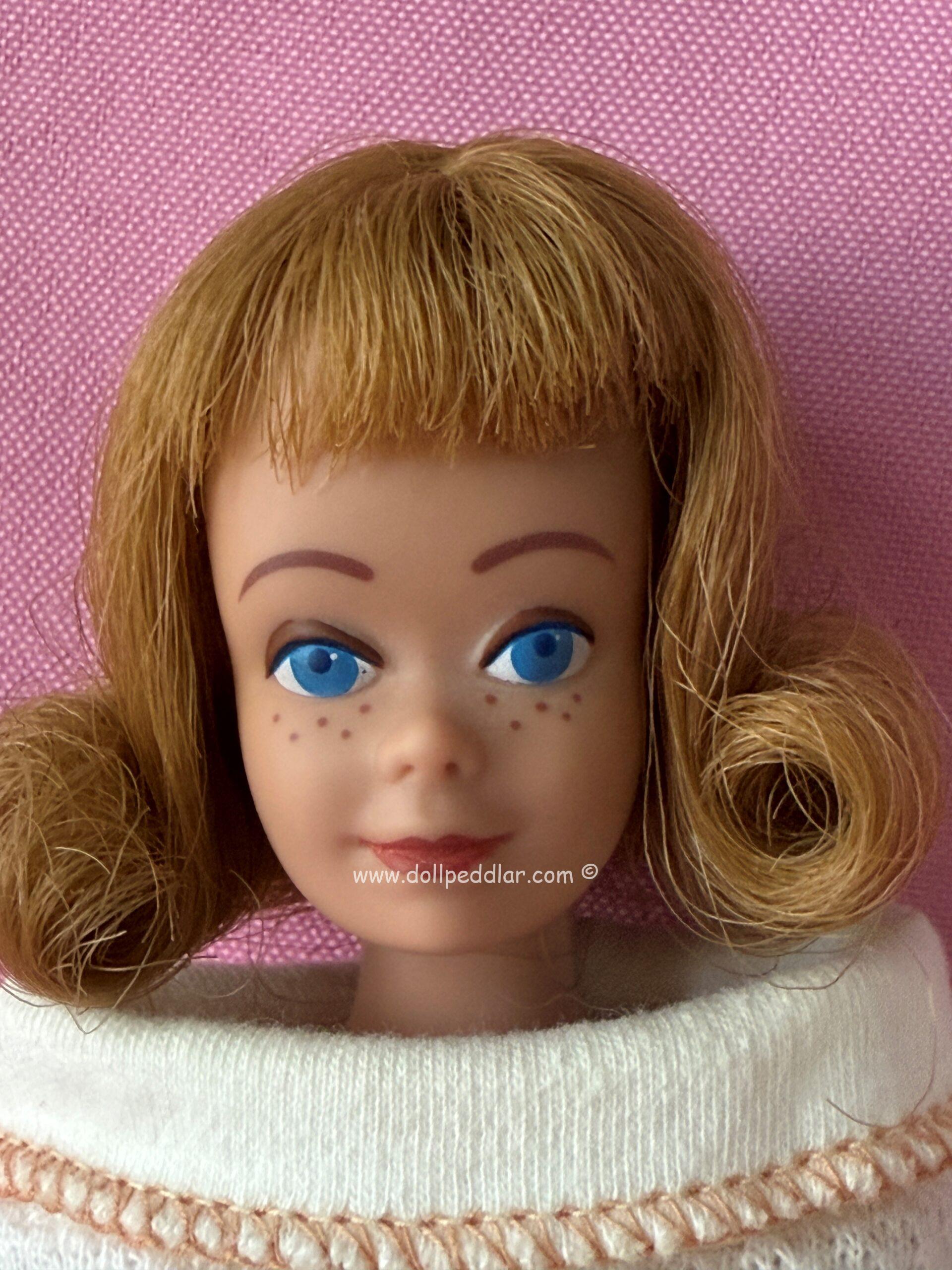 Vintage Red Hair Midge in original "Cheerleader" outfit MINT/NEAR MINT - Image 4