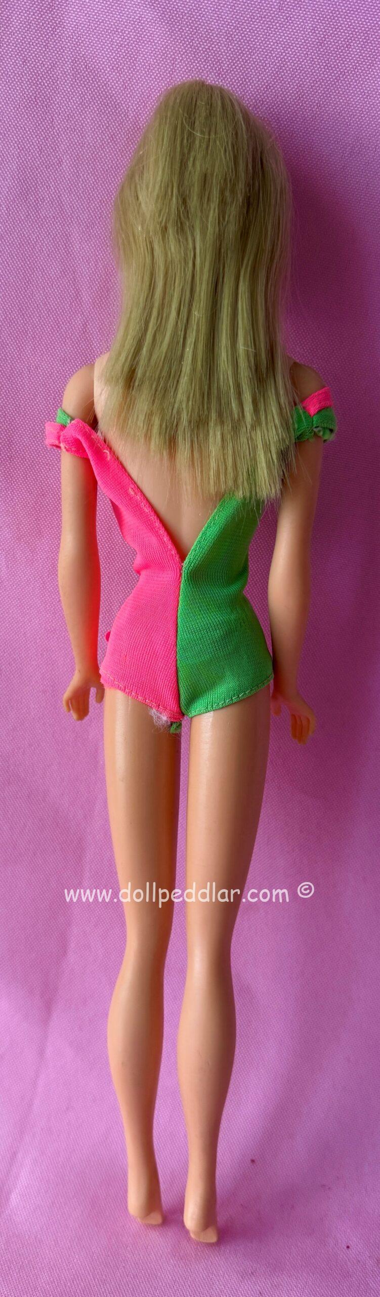 Vintage Standard Barbie in Green/Pink Swimsuit MINT/NEAR MINT - Image 3