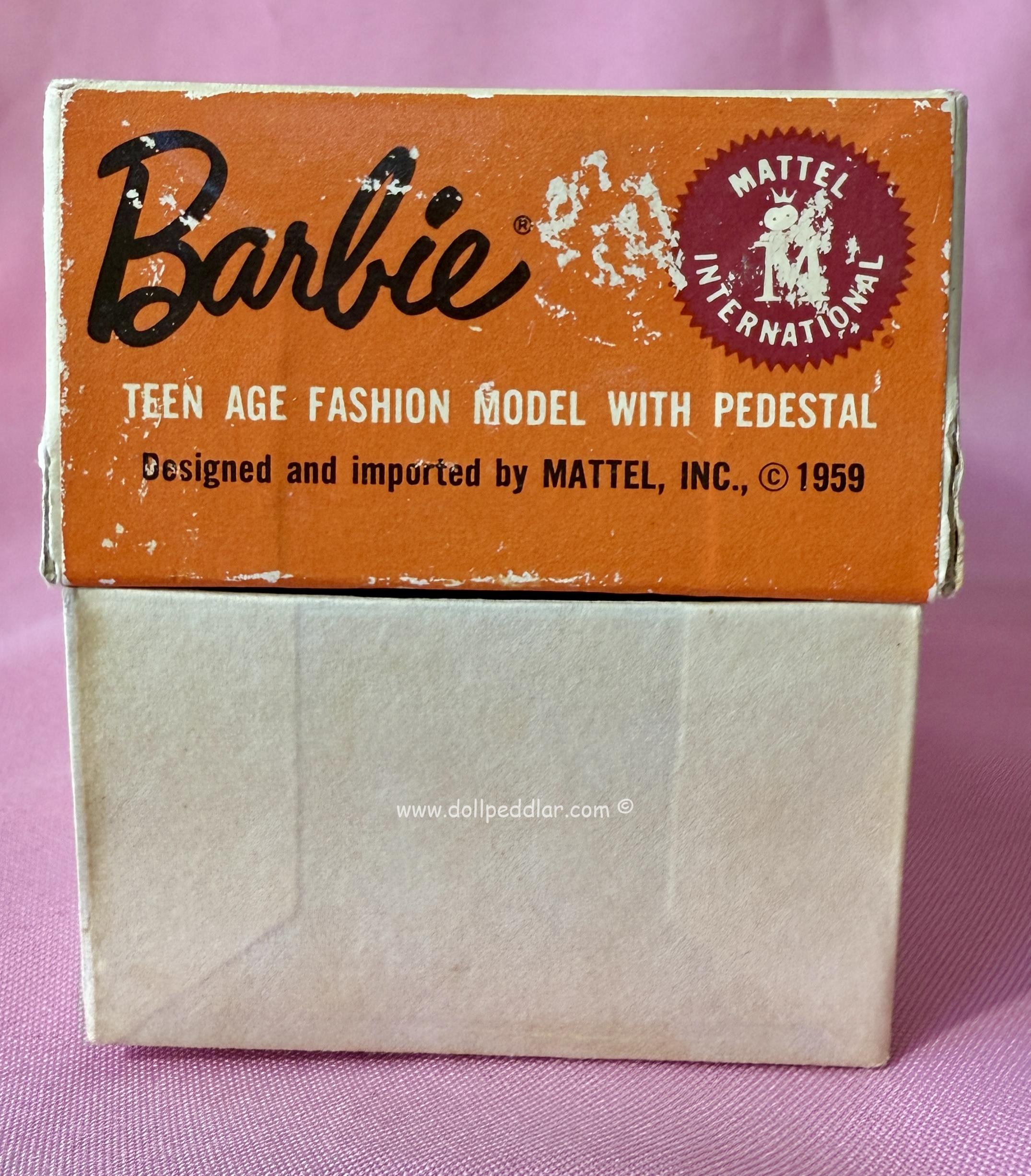 Vintage Brunette Bubble Cut Barbie M/NM in Box - Image 14