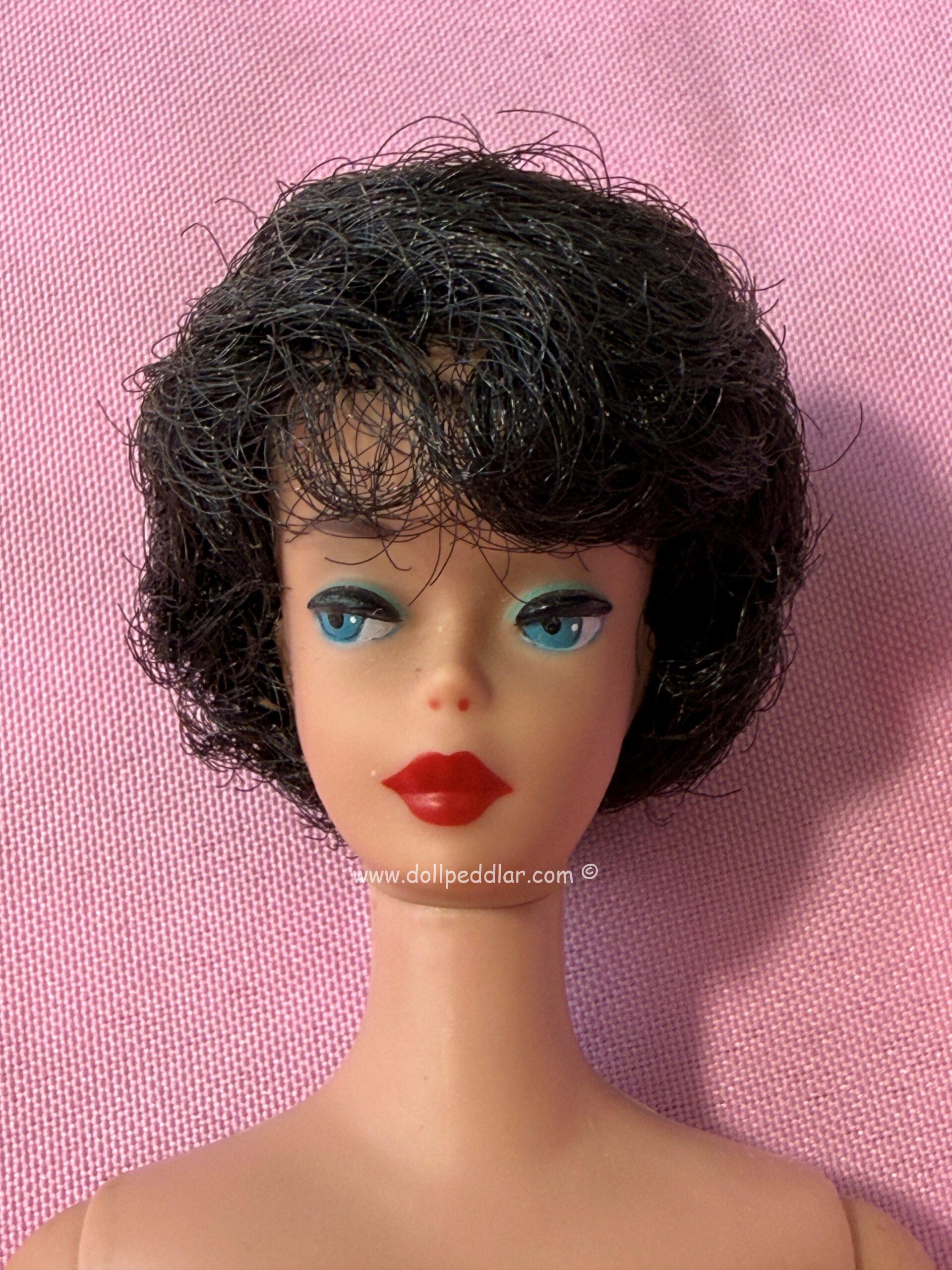 Vintage Brunette Bubble Cut Barbie M/NM in Box - Image 10