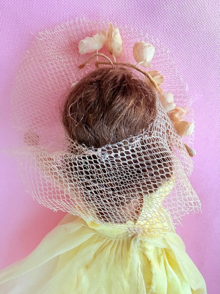 Nancy Ann Storybook Doll "BRIDE" bisque, black painted eyes, auburn wig Very Good - Image 3