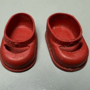 Vintage Red Plastic Mary Jane Shoes (Fits 8″ Ginny/Madame Alexander)