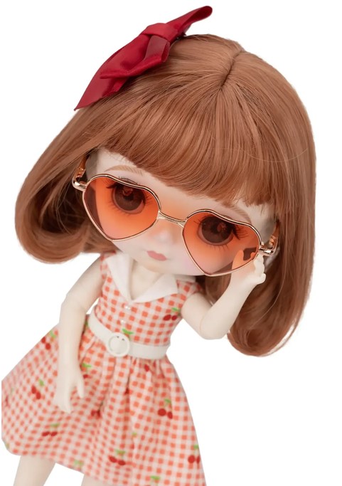 Dolly Mori Lolli Heart-Shaped Sunglasses Red - Image 2