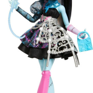 Monster High Scary Sweet Birthday Frankie Stein Doll