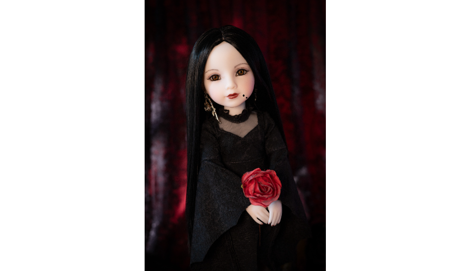 Ruby Red Fashion Friends Halloween Gothic Ravenna LE350 - Image 6